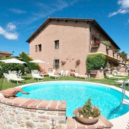 Casa Vacanze Con Piscina A San Gimignano Aparthotel Bagian luar foto