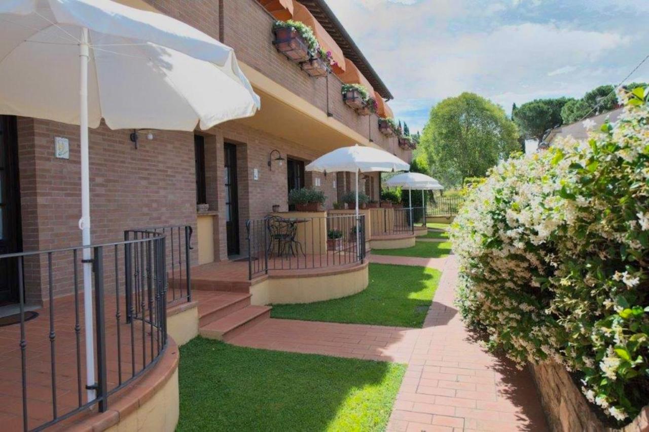 Casa Vacanze Con Piscina A San Gimignano Aparthotel Bagian luar foto